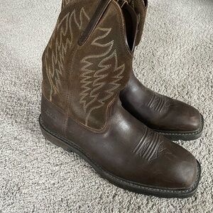 Ariat Dark Brown Western Boots size 12EE worn twice - minimal outside wear.